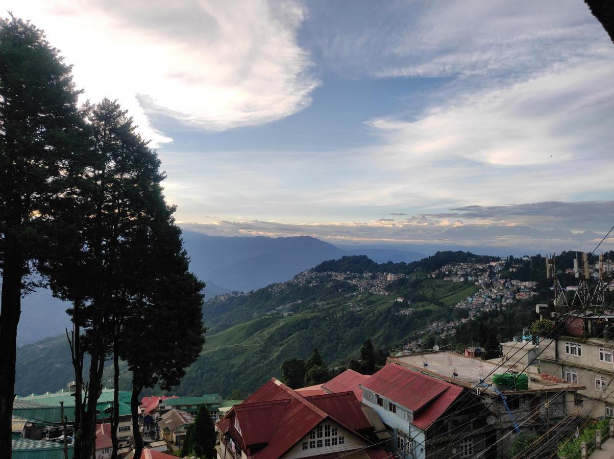 Wind Home Darjeeling- Budget Hotel Near Mall Darjeeling  Exterior foto